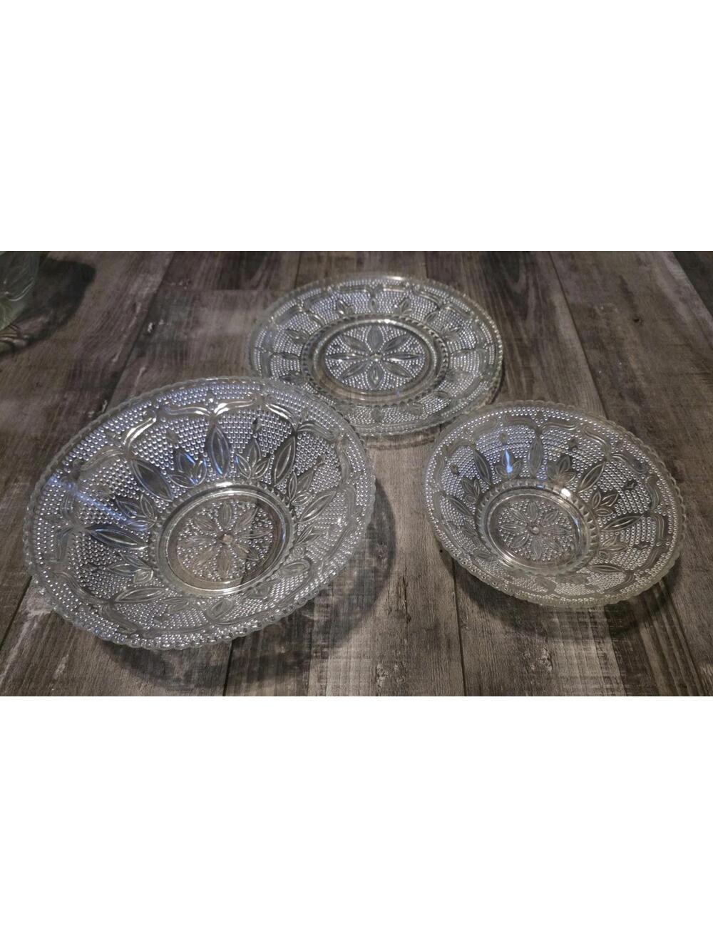 Vintage Federal Glass Heritage Clear Berry Bowls & Saucer Set 3 Pc Pressed Glass - Picture 2 of 2